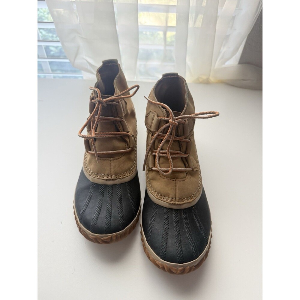 Sorel Women’s Size 8 Brown Black Duck Boots Lace Up Waterproof Outdoor